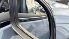 Volvo XC40 2.0 B3P Plus Dark 5dr Auto Petrol Estate